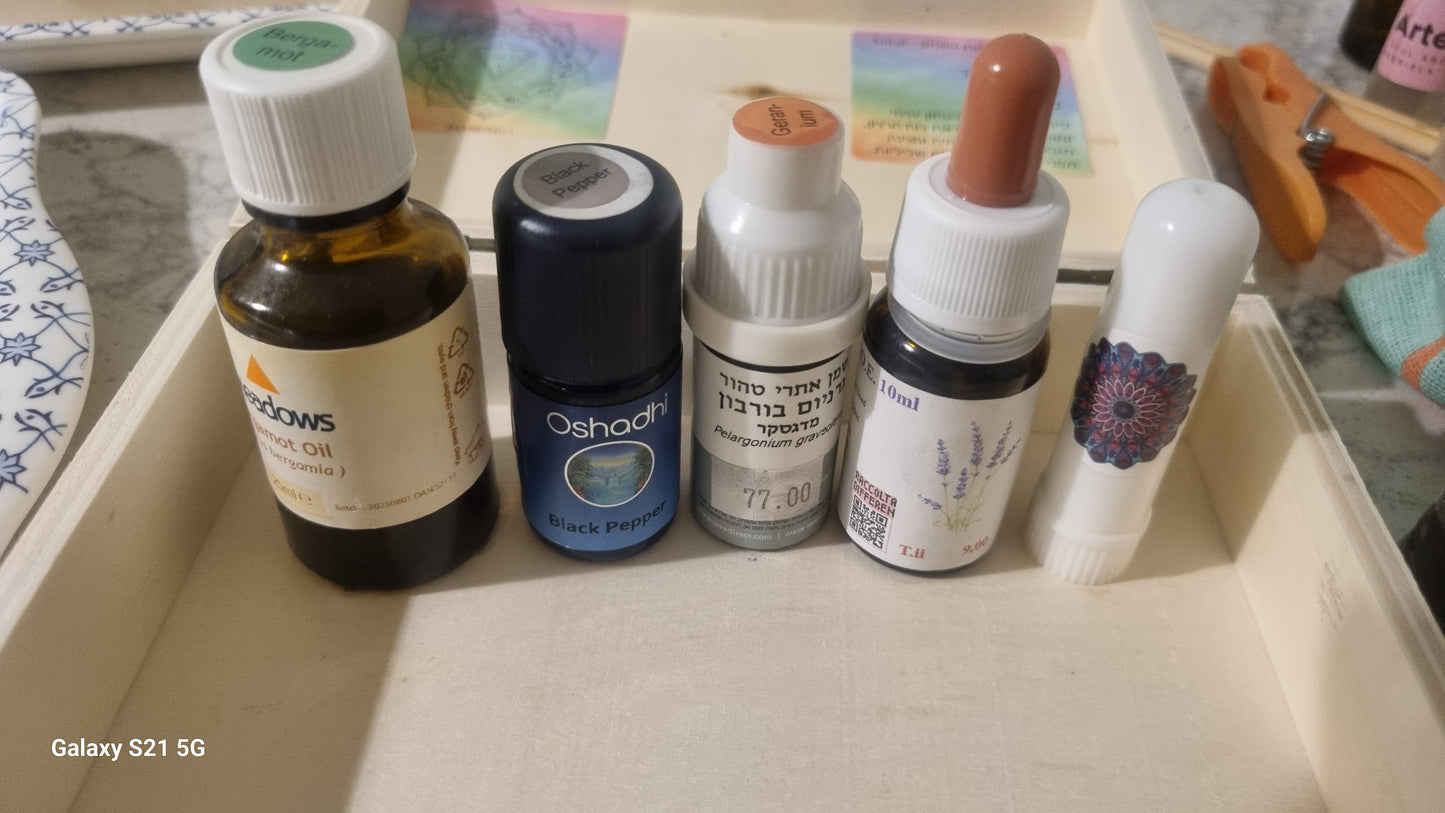 Anti Nausea & Anti Bacterial Inhaler - Lavender, Geranium, Bergamot, Black Pepper - משאף: לבנדר, גרניום, ברגמוט, פלפל שחור
