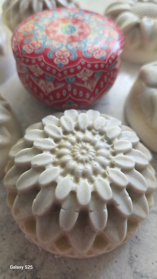 Forest Temple Soap — Cypress, Myrtle, Hinoki, Bay Laurel & Bergamot Mint | סבון מקדש היער