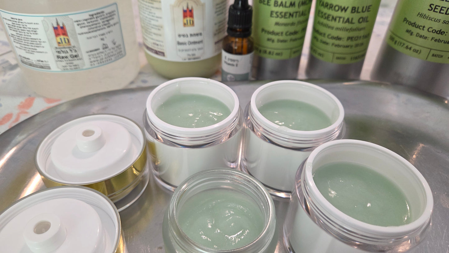 Blue Yarrow, Monarda & Hibiscus Face Cream | קרם פנים יארו כחול, מונרדה והיביסקוס | 50g